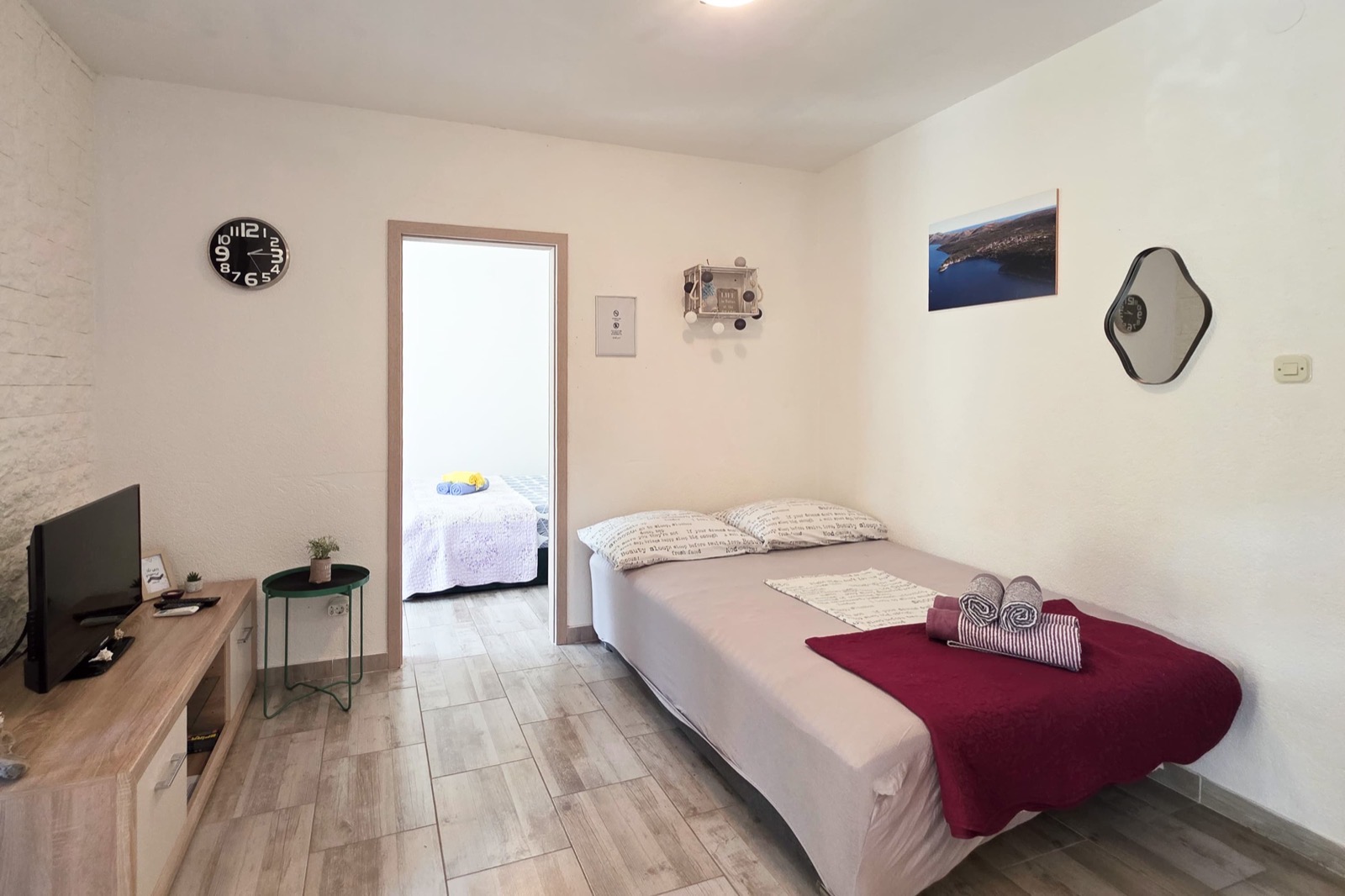 Mir bedroom